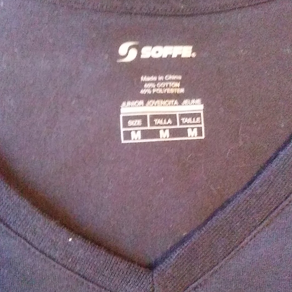 2 shirts 5 for $25 item - Picture 2 of 5